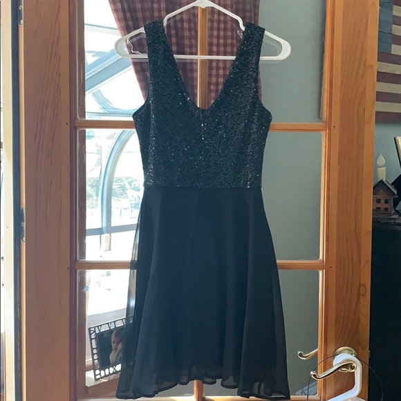 Charlotte Russe dress - Picture 2 of 3